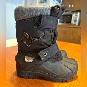 Baby Chou | hichaud winter snow boots | size 9